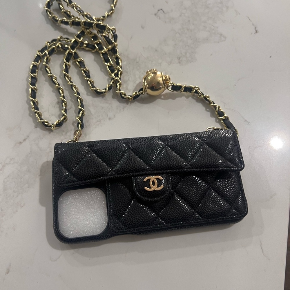 Iphone 13 pro max phone case Chic Black Quilted Phone Case with Chain
